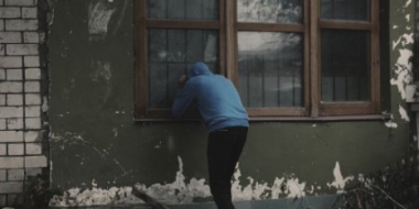 В Опочецком районе раскрыты кражи из дачных домов - 2021-05-14 16:48:00 - 2 В Опочецком районе раскрыты кражи из дачных домов - 2021-05-14 16:48:00 - 2