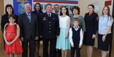 В Псковской области наградили победителей конкурса «Полицейский дядя Стёпа» - 2021-06-01 09:56:00 - 2