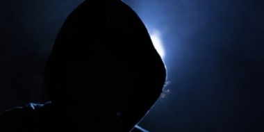 Ноутбук и телевизор украл великолучанин из частного дома - 2022-04-19 11:35:00 - 2