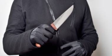 Житель Великих Лук предстанет перед судом за обезображивание лица человеку - 2022-04-18 12:35:00 - 2