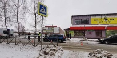 Жительница Новосокольников сбила великолучанина на переходе - 2022-12-06 12:05:00 - 3