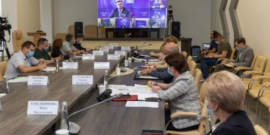 В регионе примут дополнительные меры стимулирования вакцинации от COVID-19 - 2021-06-11 10:56:00 - 2