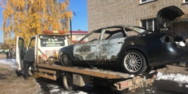 В Великолукском районе загорелся автомобиль - 2021-10-07 15:32:00 - 2