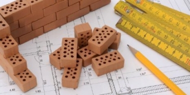 Вера Емельянова проконтролировала строительство школы в Великих Луках - 2022-04-05 09:35:00 - 2