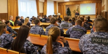 Полицейские провели встречу со слушателями Центра профессиональной подготовки - 2022-12-15 11:35:00 - 2