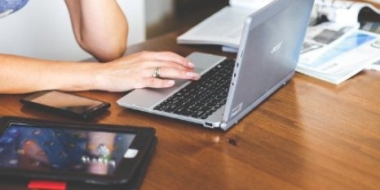 По соцконтракту великолучанам помогут найти работу и пройти обучение - 2021-11-24 15:35:00 - 2