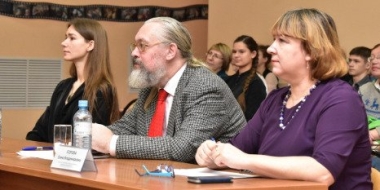 В Великих Луках подвели итоги городского конкурса чтецов - 2022-12-15 18:05:00 - 2