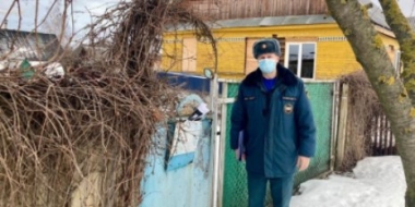 Профилактический рейд провели сотрудники МЧС в Великих Луках - 2022-03-12 11:07:00 - 2