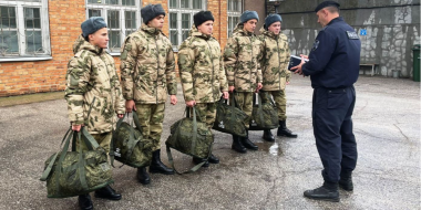 Первая группа призывников из Псковской области направлена на службу в Росгвардию - 2023-10-22 11:05:00 - 2
