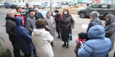 Волонтеры помогут пожилым псковичам в период замены лифтов - 2021-04-02 14:45:00 - 2 Волонтеры помогут пожилым псковичам в период замены лифтов - 2021-04-02 14:45:00 - 2