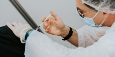 ВОЗ рассказала о необходимости получения третьей дозы вакцины от COVID-19 - 2021-10-12 19:30:00 - 2