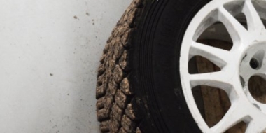 Великолучанин подозревается в похищении автомобильных колес - 2021-06-03 15:36:00 - 2