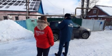 Сотрудники МЧС посетили многодетные семьи в Пскове - 2022-02-10 09:35:00 - 2