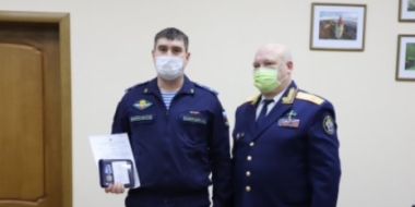 Полицейский, спасший ребенка, награжден медалью «Доблесть и отвага» СК России - 2022-01-17 13:05:00 - 2