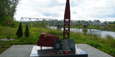 Росгвардейцы почтили память защитников Пскова - 2023-07-24 09:00:00 - 2