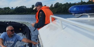 Сотрудники МЧС напоминают о правилах безопасности на воде - 2022-07-27 09:59:40 - 2