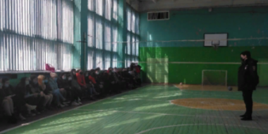 Полицейские провели антинаркотическую акцию в Пыталово - 2021-04-08 17:36:00 - 2 Полицейские провели антинаркотическую акцию в Пыталово - 2021-04-08 17:36:00 - 2