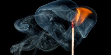 Из-за неосторожного обращения с огнем в Псковской области произошло три пожара - 2021-09-17 16:15:00 - 2