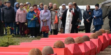 В Новосокольническом районе перезахоронены останки 174 воинов - 2022-05-11 11:05:00 - 2