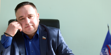 Получили газ, но лишились дороги – жители Лисьих Горок пожаловались депутату - 2023-04-15 14:05:00 - 2