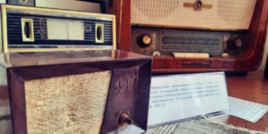 Ретро-выставка ко Дню радио открылась в Великих Луках - 2021-05-18 11:36:00 - 2