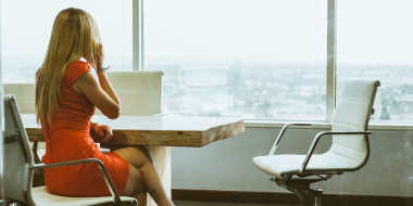 Почти половину работающих граждан РФ составляют женщины - 2023-03-21 19:35:00 - 3