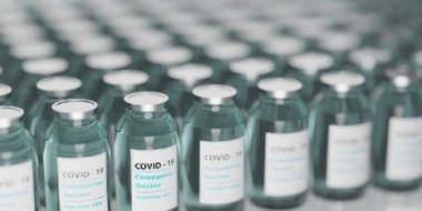 В Великих Луках продолжается прививочная кампания от COVID-19 - 2021-05-13 11:56:00 - 2 В Великих Луках продолжается прививочная кампания от COVID-19 - 2021-05-13 11:56:00 - 2