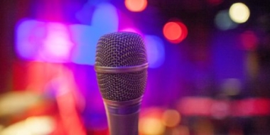 ДК ЛК приглашает великолучан на концерт «Она безупречна...» - 2022-02-28 17:05:00 - 2