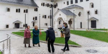 Съемочная группа телеканала «СПАС» провела съемки программы в Псковском музее - 2022-09-22 11:05:00 - 2