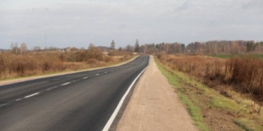 Более 13 км трассы отремонтировали в Палкинском районе - 2022-11-01 08:35:00 - 2