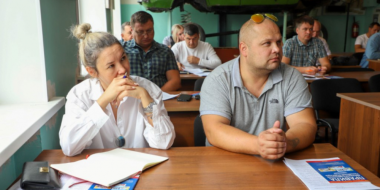 Полицейские Псковской области провели семинар с автовладельцами - 2023-08-11 18:05:00 - 2