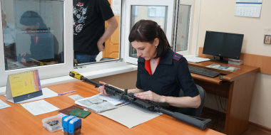Росгвардейцы региона провели свыше 1200 проверок хранения оружия - 2024-04-20 20:06:00 - 2