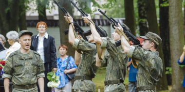 В Великих Луках появится Аллея памяти героев, погибших на СВО - 2023-04-19 16:35:00 - 2