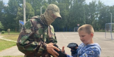 В Псковской области проходит всероссийская акция «Каникулы с Росгвардией» - 2021-07-21 14:13:00 - 2