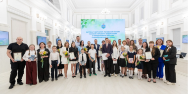 Михаил Ведерников встретился с победителями конкурса «Губернаторский дневник» - 2024-06-03 09:05:00 - 2