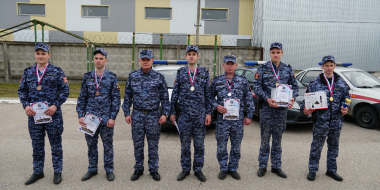 Росгвардейцы Псковской области соревновались в профессиональном мастерстве - 2023-04-26 14:35:00 - 2