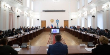 В Пскове прошло заседание комиссии по регулированию социально-трудовых отношений - 2021-09-30 10:13:00 - 2