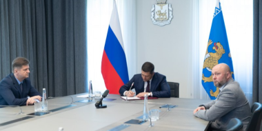 Михаил Ведерников договорился с ПАО «Камаз» о новых автобусах - 2023-09-12 16:35:00 - 2