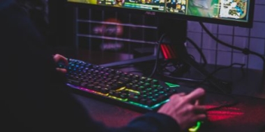 Совет Федерации хочет ужесточить контроль над компьютерными играми - 2021-05-11 20:00:00 - 2 Совет Федерации хочет ужесточить контроль над компьютерными играми - 2021-05-11 20:00:00 - 2