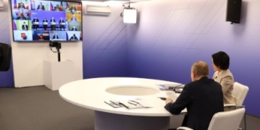 Министр просвещения обсудил с президентом подготовку кадров для российских школ - 2021-12-18 18:00:00 - 2