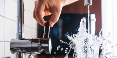 По требованию прокурора восстановлено водоснабжение дома в Печорском районе - 2023-06-11 13:05:00 - 2