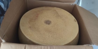 Санкционный сыр и немаркированные сигареты выявили псковские таможенники - 2021-09-08 14:15:00 - 2