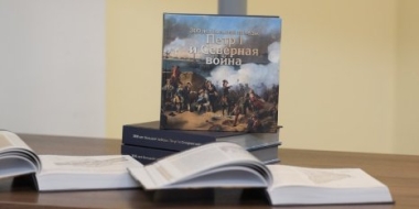 Библиотеки Псковской области получили в дар 400 экземпляров книги - 2022-07-23 10:00:00 - 2