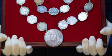 Должностной знак губернатора Псковской области предстоит утвердить депутатам - 2023-06-20 17:35:00 - 2