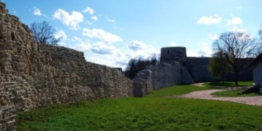 Ведены новые правила заселения в Гостевой дом Изборского музея - 2021-06-25 10:36:00 - 2