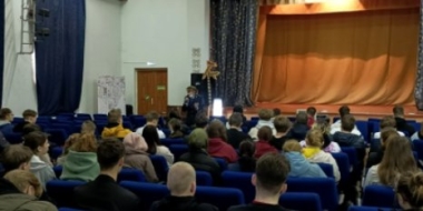 В Великих Луках состоялась акция «ПДД – закон жизни! Соблюдай его!» - 2022-05-19 09:05:00 - 2
