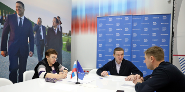 Запросы в Газпром, Россети и ГИБДД подготовит Владимир Кузь - 2024-02-03 13:05:00 - 2