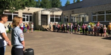 В Великих Луках прошла акция «Каникулы с Общественным советом» - 2021-06-21 14:43:00 - 2