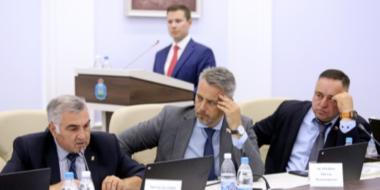 Утвержден Должностной знак губернатора Псковской области - 2023-07-07 08:35:00 - 2