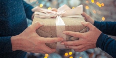 В Псковской области более 23 тыс подарков получат дети отдельных категорий - 2022-12-22 14:05:00 - 2